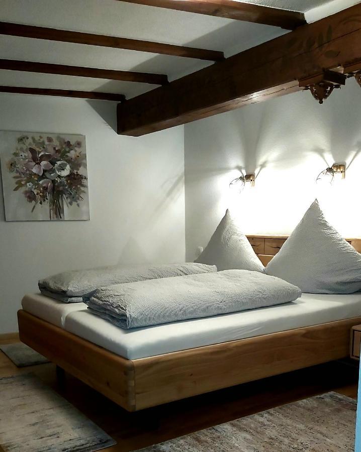 Gasthof Zum Goldenen Kreuz Wilhelmsdorf  Εξωτερικό φωτογραφία
