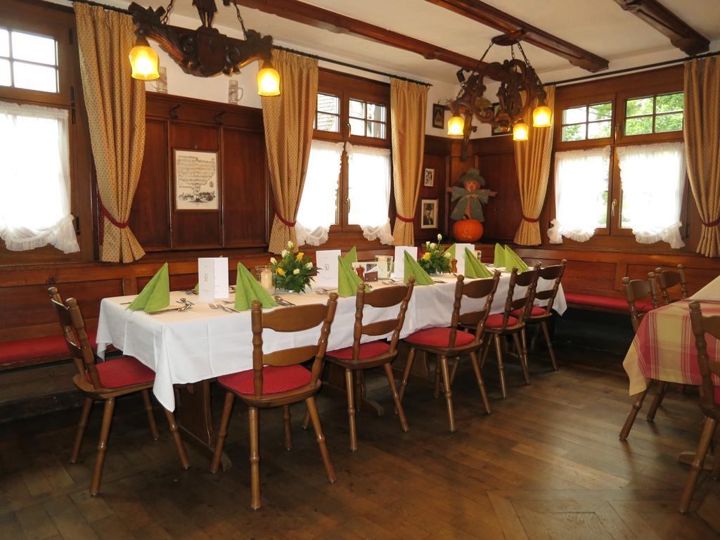 Gasthof Zum Goldenen Kreuz Wilhelmsdorf  Εξωτερικό φωτογραφία