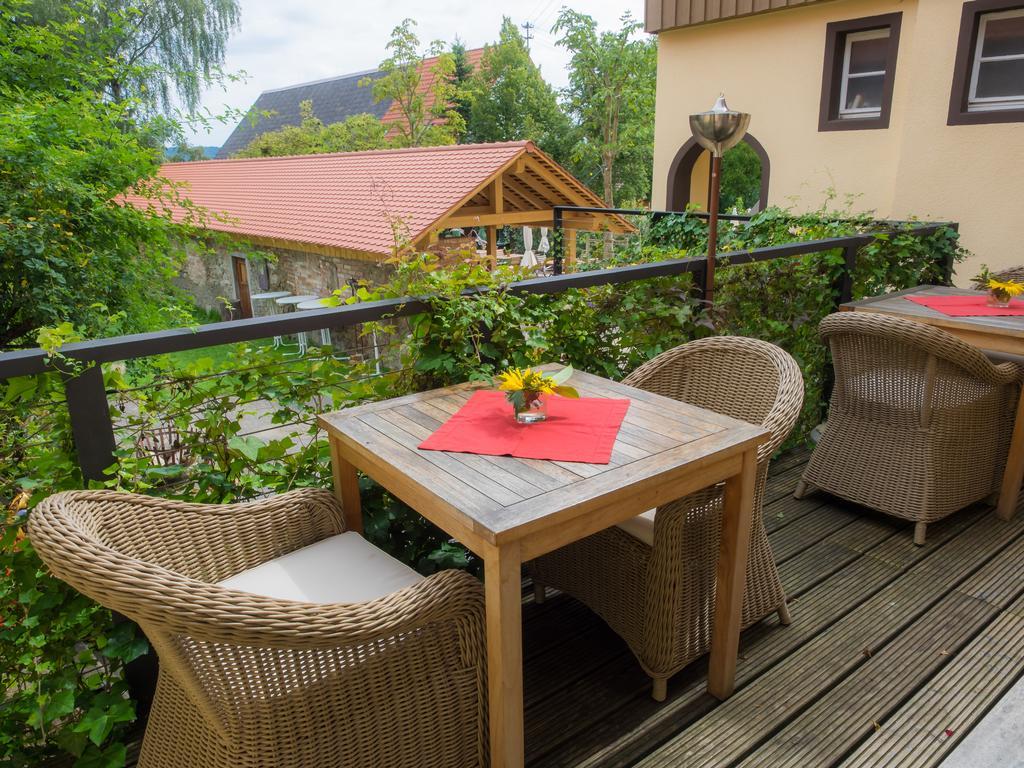 Gasthof Zum Goldenen Kreuz Wilhelmsdorf  Εξωτερικό φωτογραφία