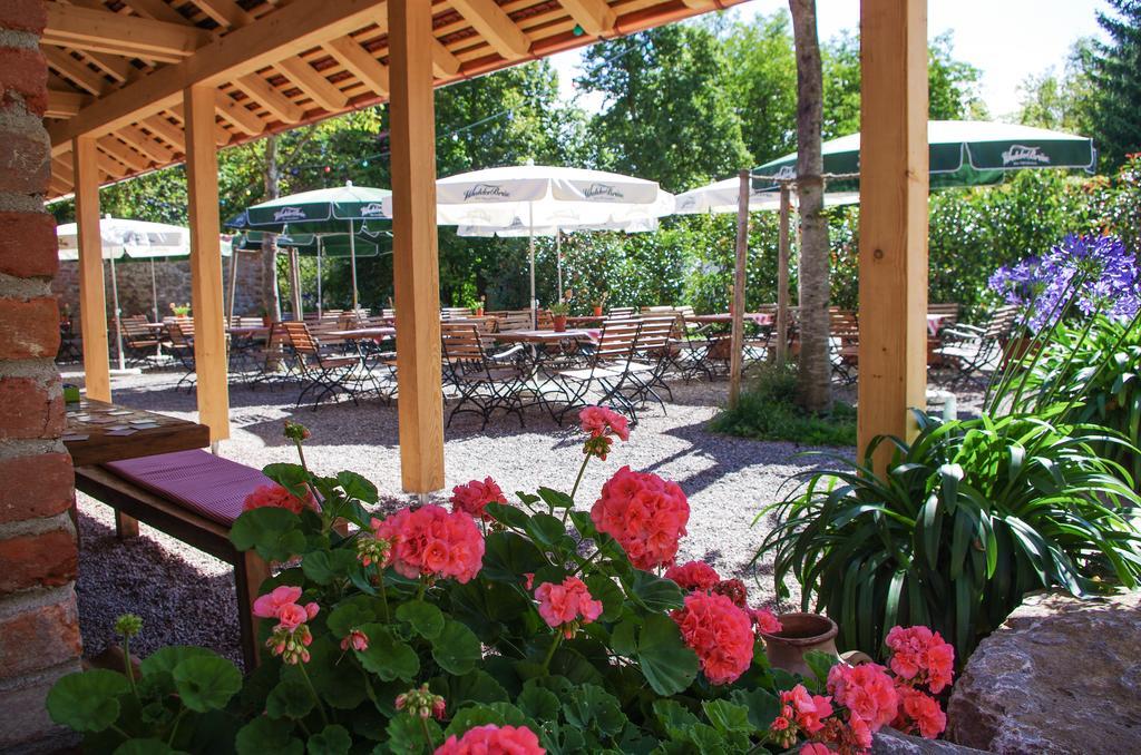 Gasthof Zum Goldenen Kreuz Wilhelmsdorf  Εξωτερικό φωτογραφία