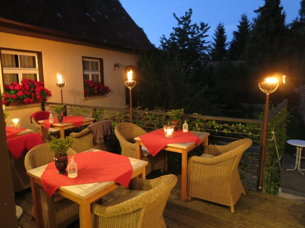 Gasthof Zum Goldenen Kreuz Wilhelmsdorf  Εξωτερικό φωτογραφία