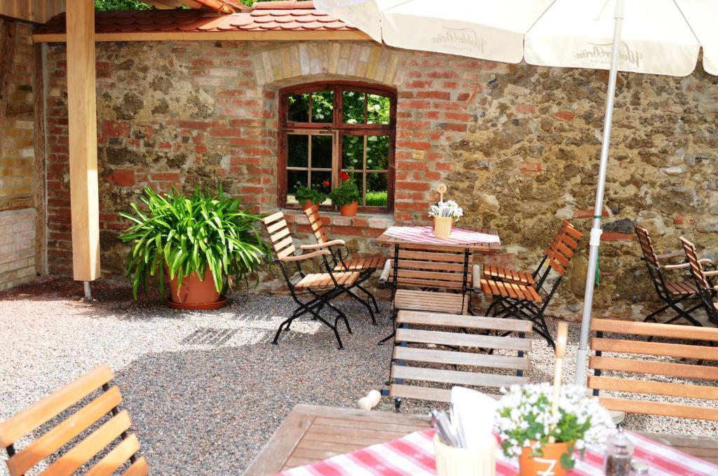 Gasthof Zum Goldenen Kreuz Wilhelmsdorf  Εξωτερικό φωτογραφία